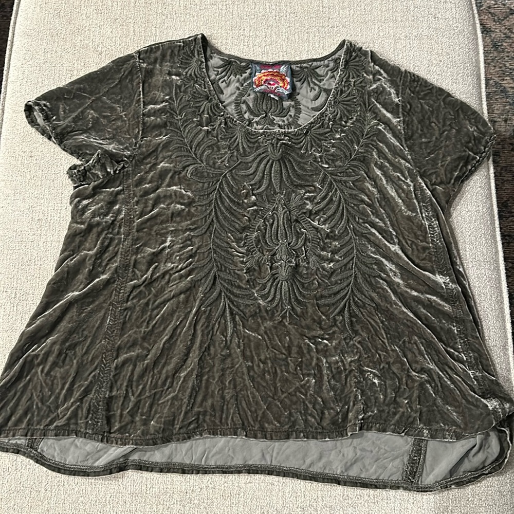 Johnny Was Saskia Embroidered Velvet Top Blouse S